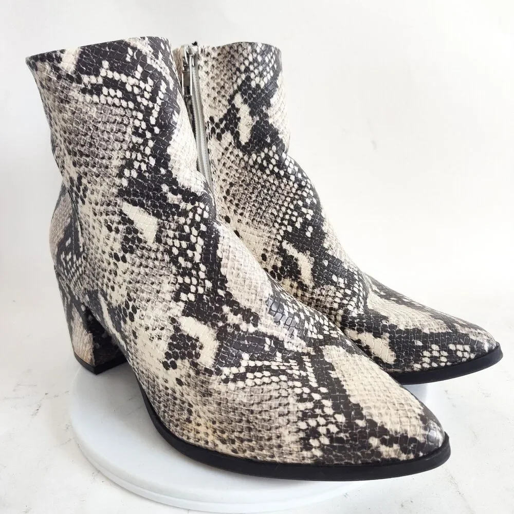 Madden Girl Ankle Boots‎ Size 8.5 Snakeskin Vegan Faux Leather Block Heel Dafni